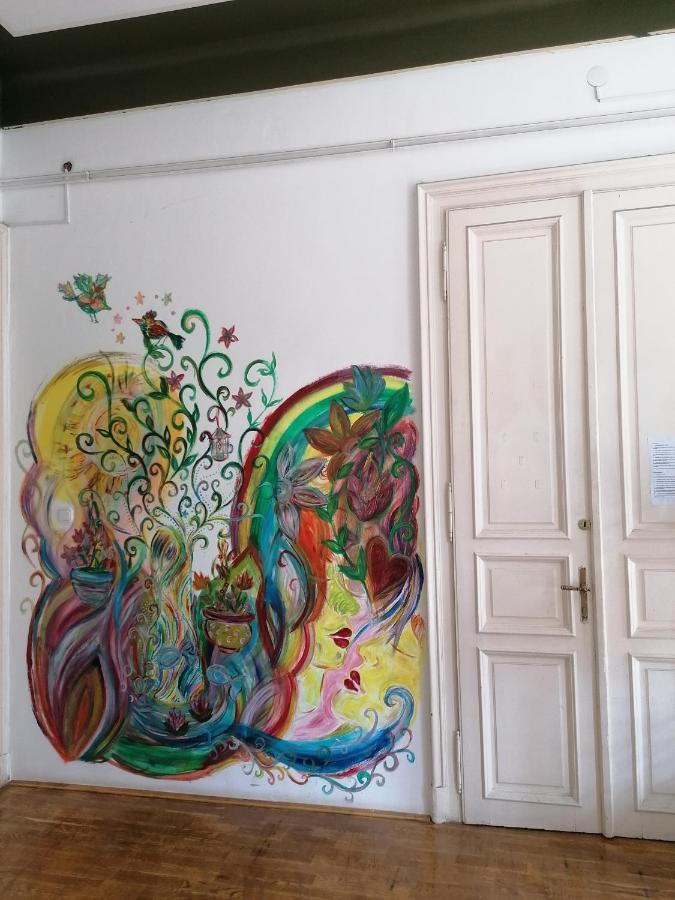 Black Dog Hostel Βουδαπέστη Εξωτερικό φωτογραφία