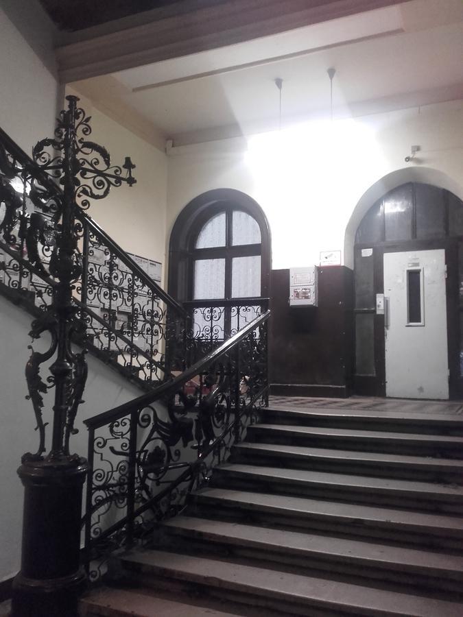 Black Dog Hostel Βουδαπέστη Εξωτερικό φωτογραφία